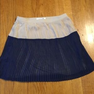 Navy and beige circle pleated skirt.